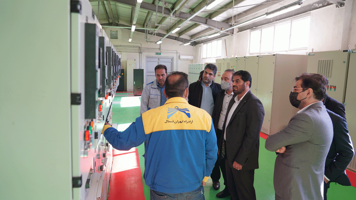 The visit of the managing director of Greater Tehran Electric Power Distribution Company 