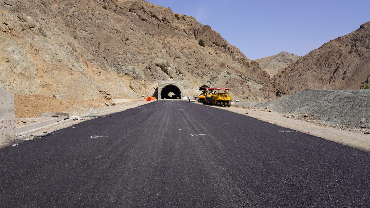 The Asphalt Pavement of the western lane on 10/09/2022