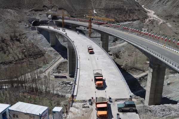Loading on bridge no.27 on 13/04/2024