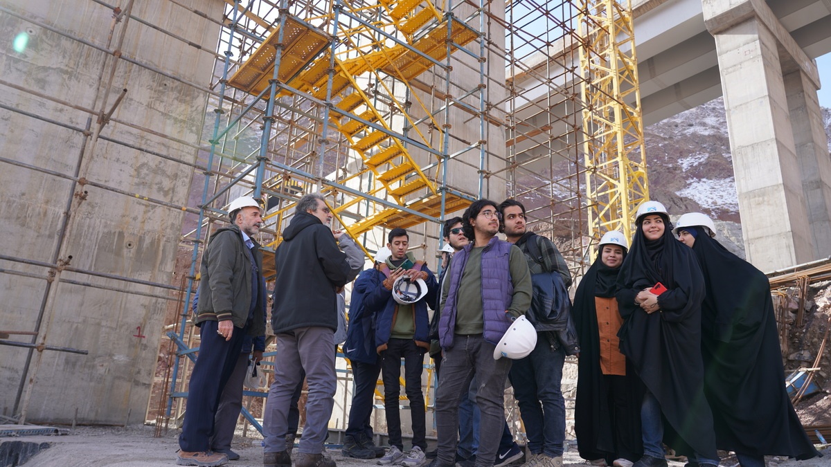 بازدید دانشجویان دانشکده مهندسی عمران
