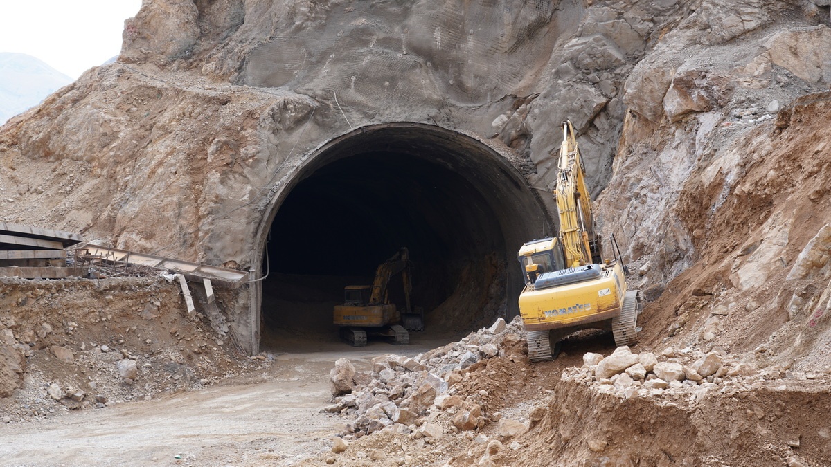 تونل 23 مورخ 1402/07/25