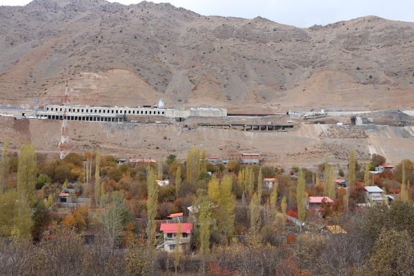 گالری مابین تونل 31.1 و 32 مورخ 1403/08/19